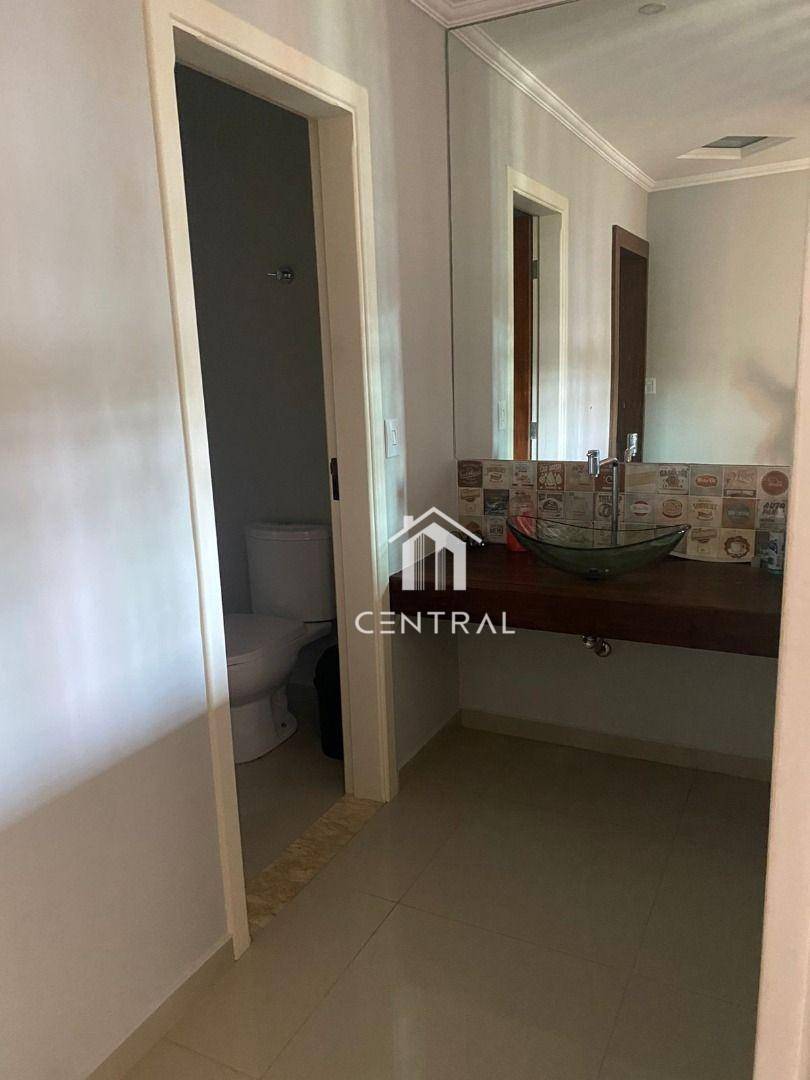 Sobrado à venda com 3 quartos, 229m² - Foto 4