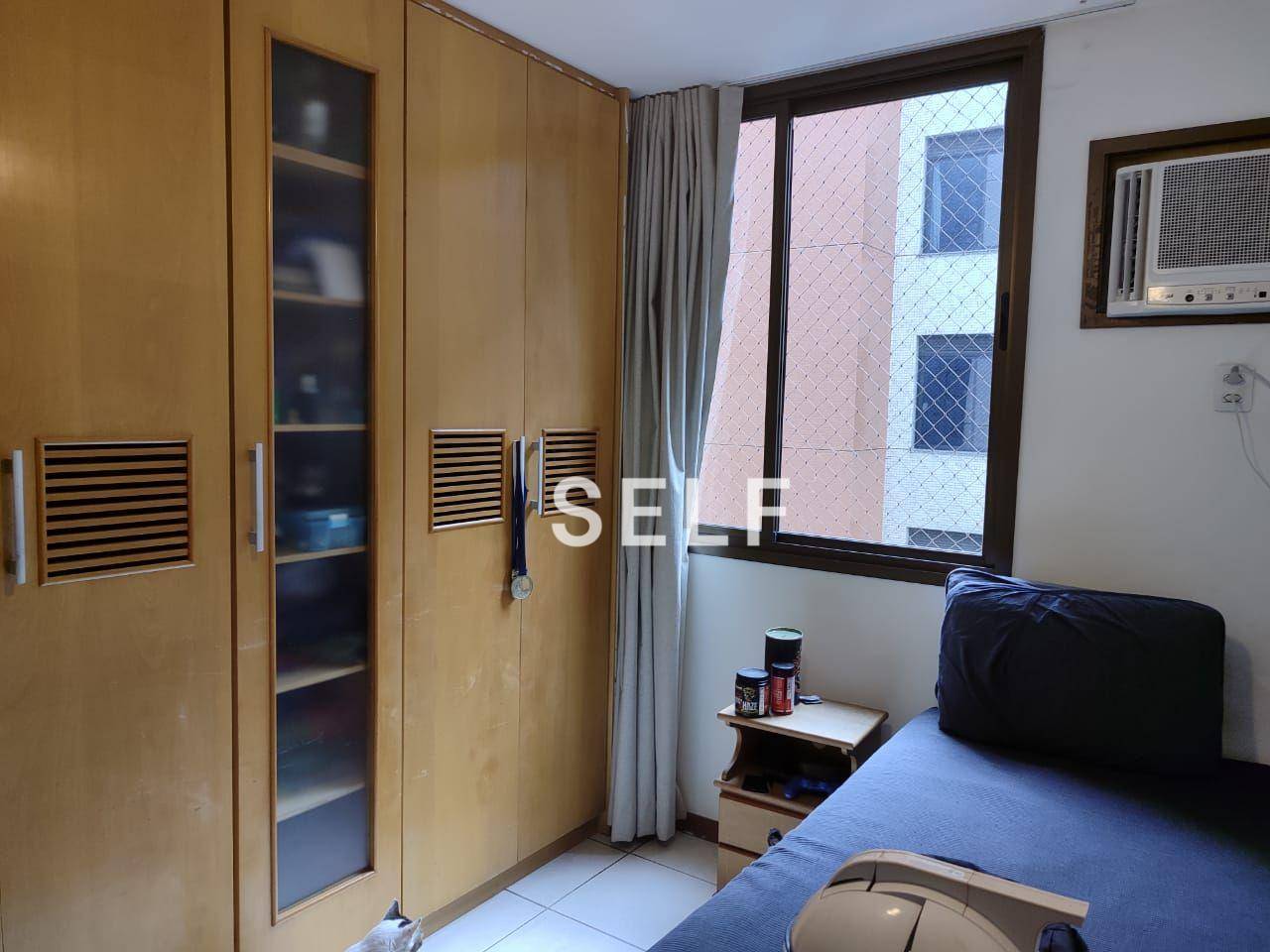 Apartamento à venda com 4 quartos, 156m² - Foto 11