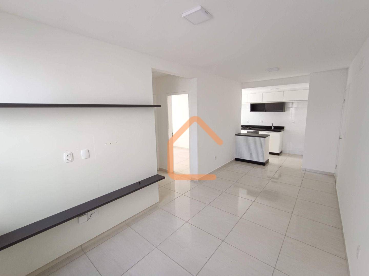 Apartamento para alugar com 2 quartos, 55m² - Foto 4