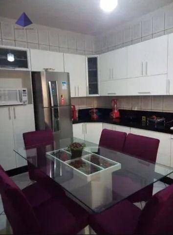 Sobrado à venda com 2 quartos, 300m² - Foto 7