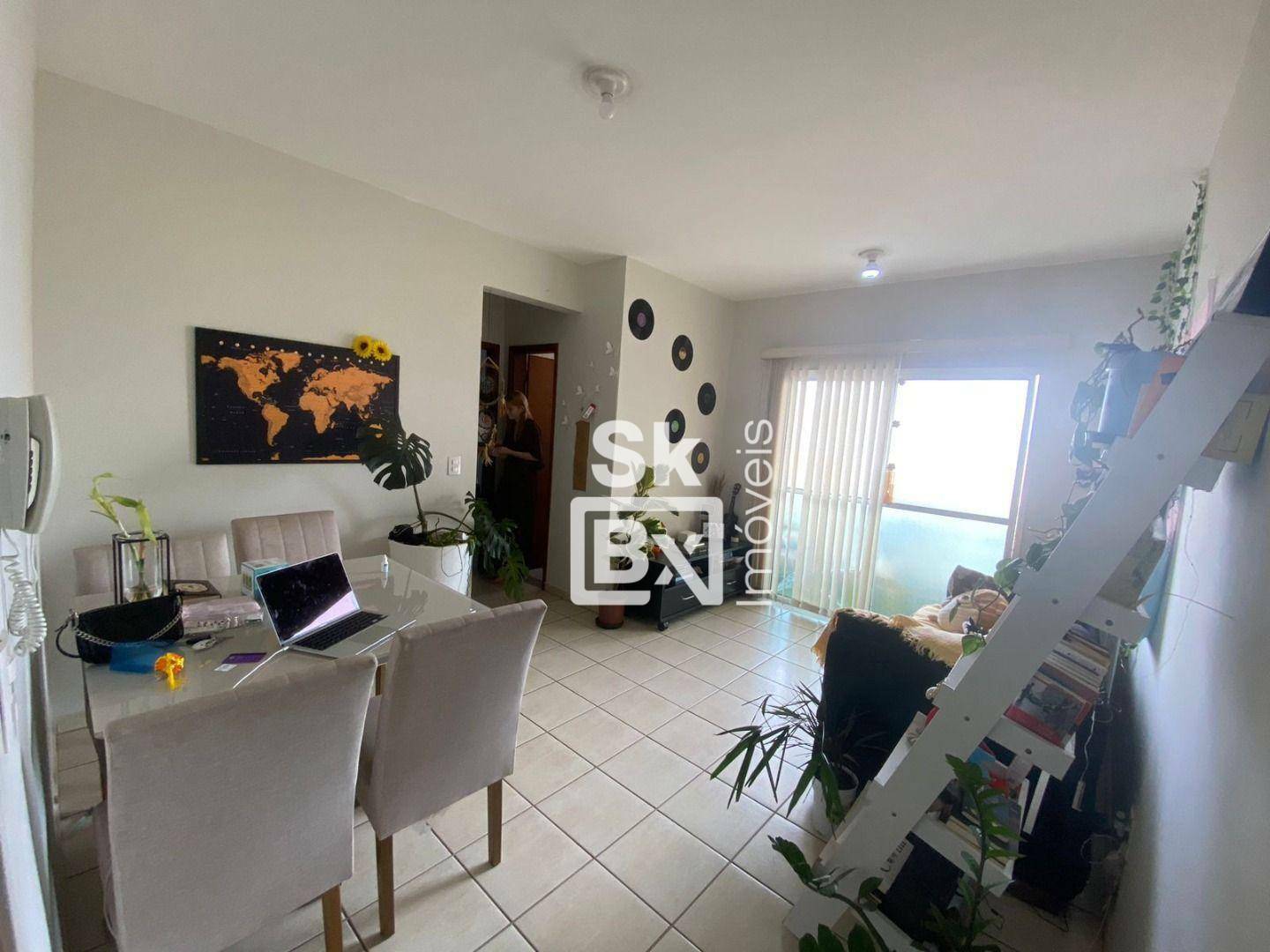 Apartamento à venda com 2 quartos, 54m² - Foto 1