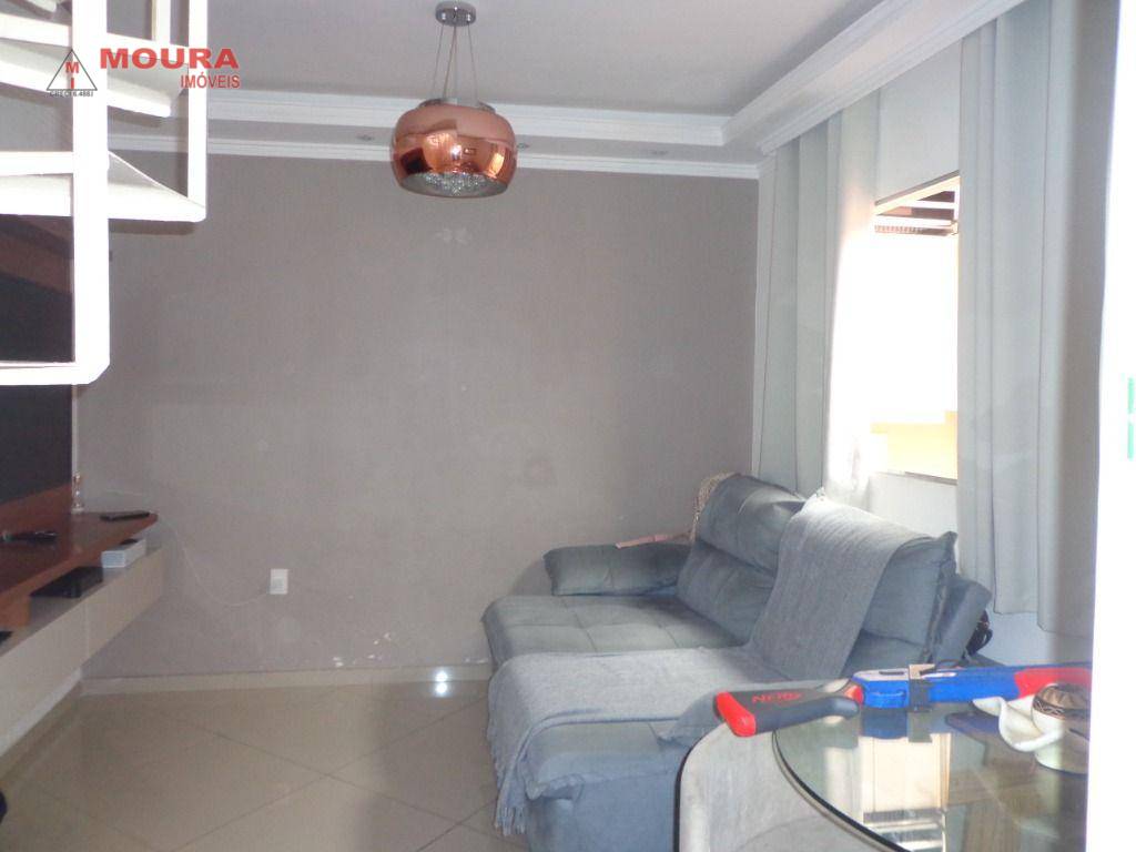 Casa à venda com 2 quartos, 85m² - Foto 11