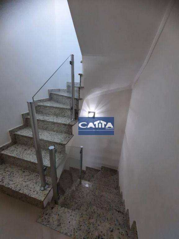 Sobrado à venda com 4 quartos, 176m² - Foto 4