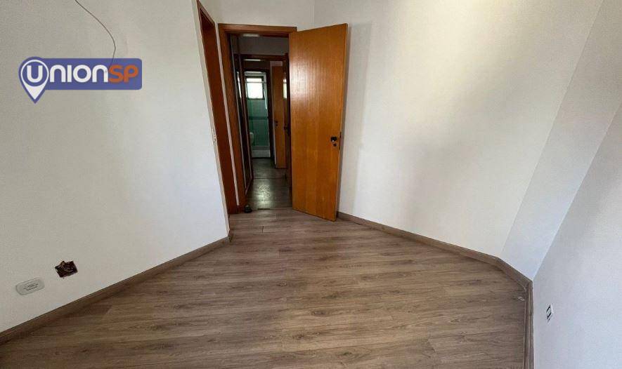 Apartamento à venda com 3 quartos, 87m² - Foto 12