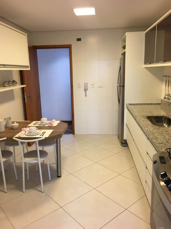 Apartamento à venda com 3 quartos, 121m² - Foto 14