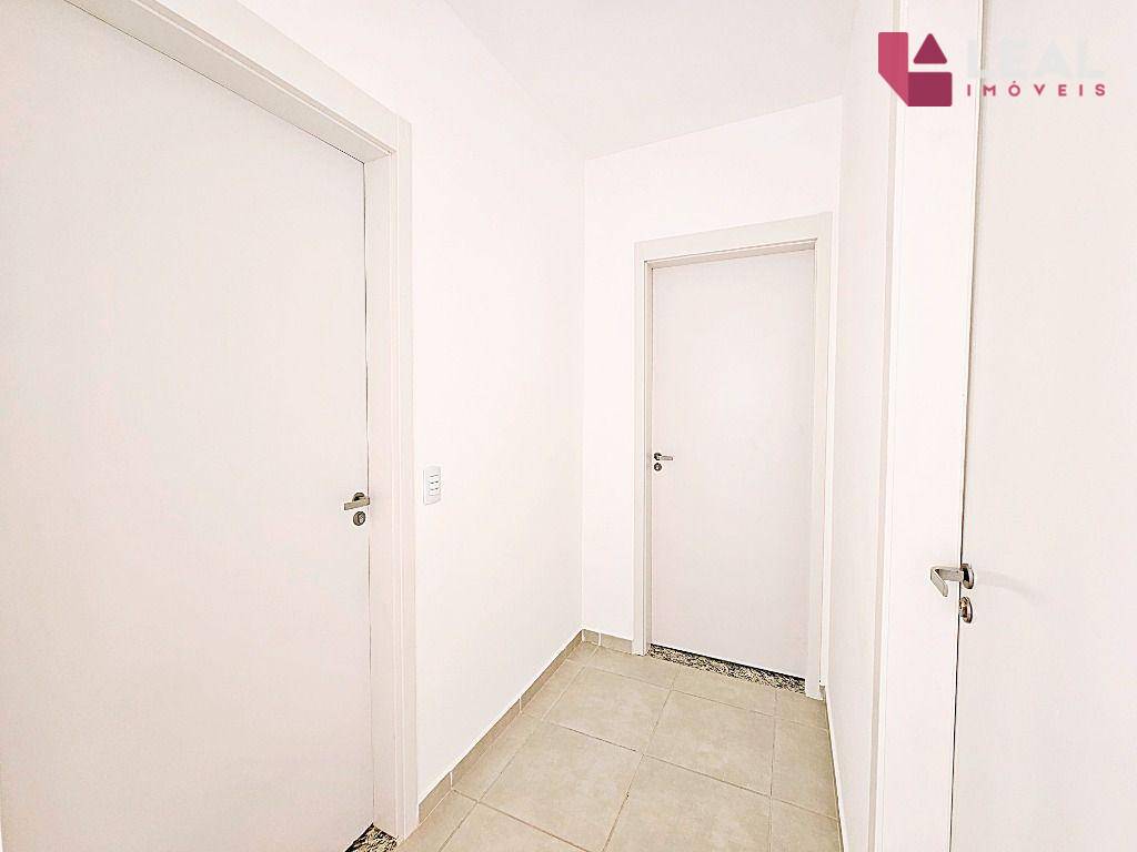 Apartamento para alugar com 2 quartos, 63m² - Foto 7