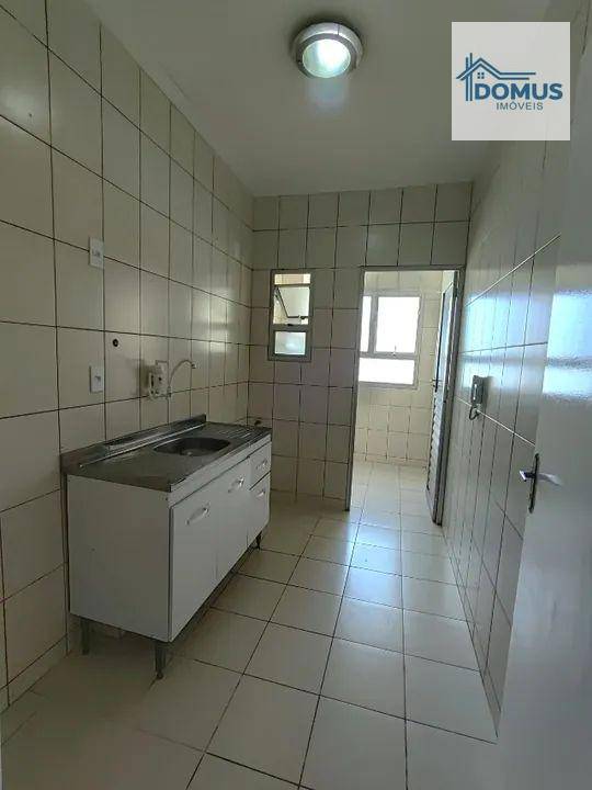 Apartamento à venda com 3 quartos, 61m² - Foto 11