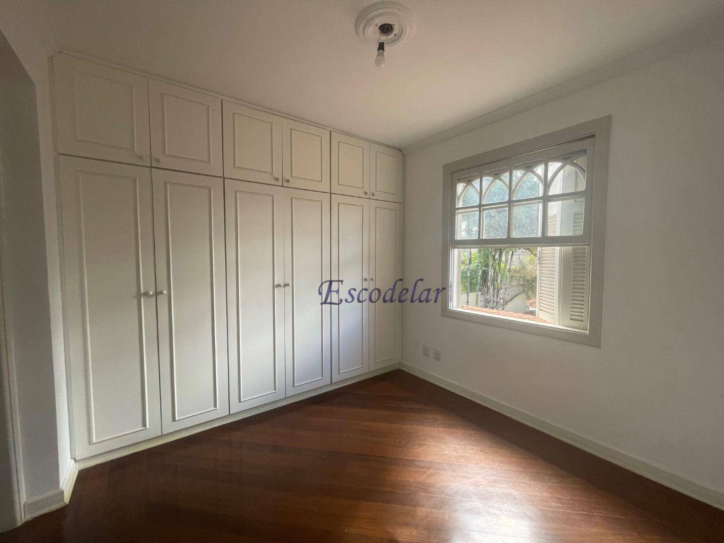 Casa para alugar com 4 quartos, 260m² - Foto 26