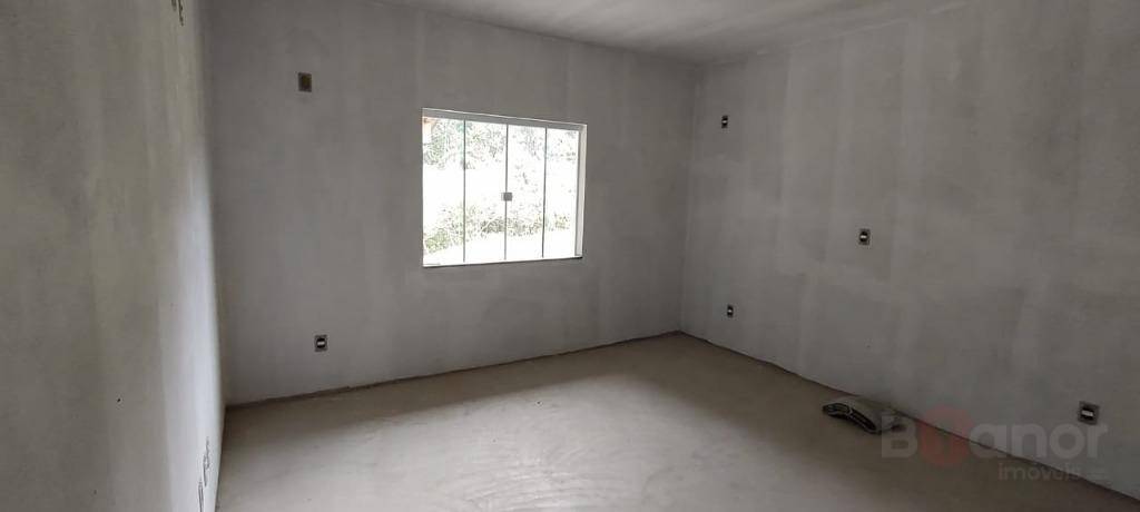 Sítio à venda com 3 quartos, 150m² - Foto 15