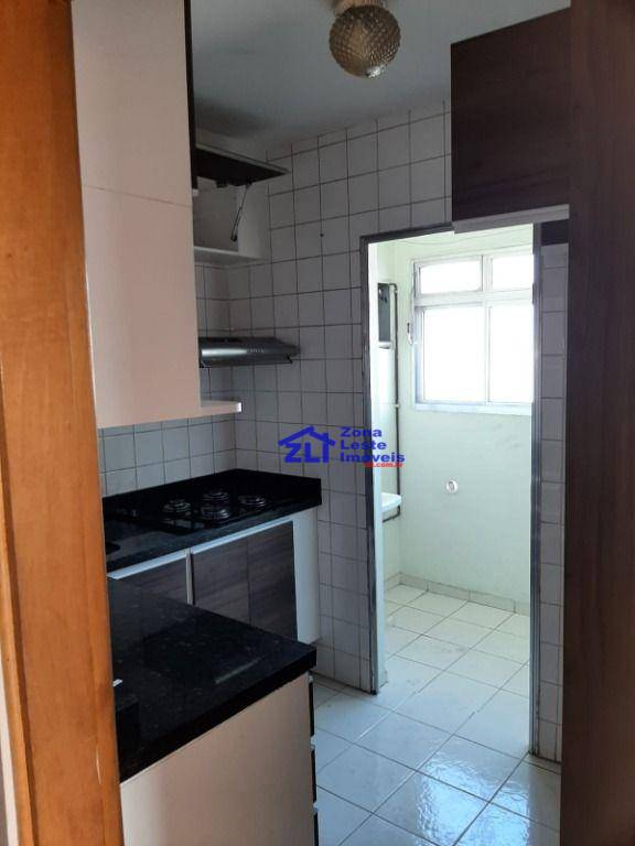 Apartamento à venda com 2 quartos, 38m² - Foto 9