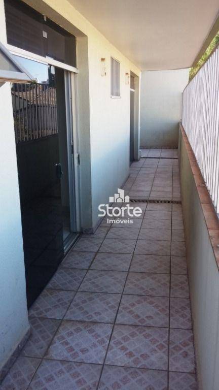 Apartamento à venda com 3 quartos, 138m² - Foto 3