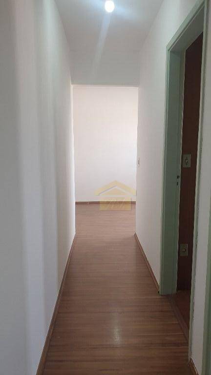 Apartamento à venda com 2 quartos, 60m² - Foto 7