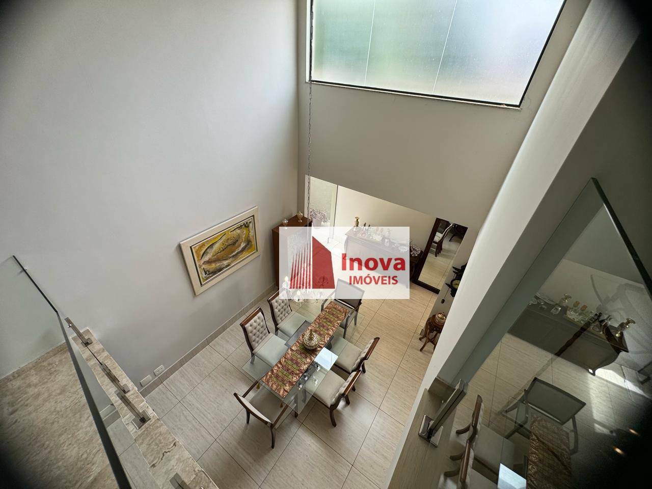 Casa à venda com 3 quartos, 300m² - Foto 14