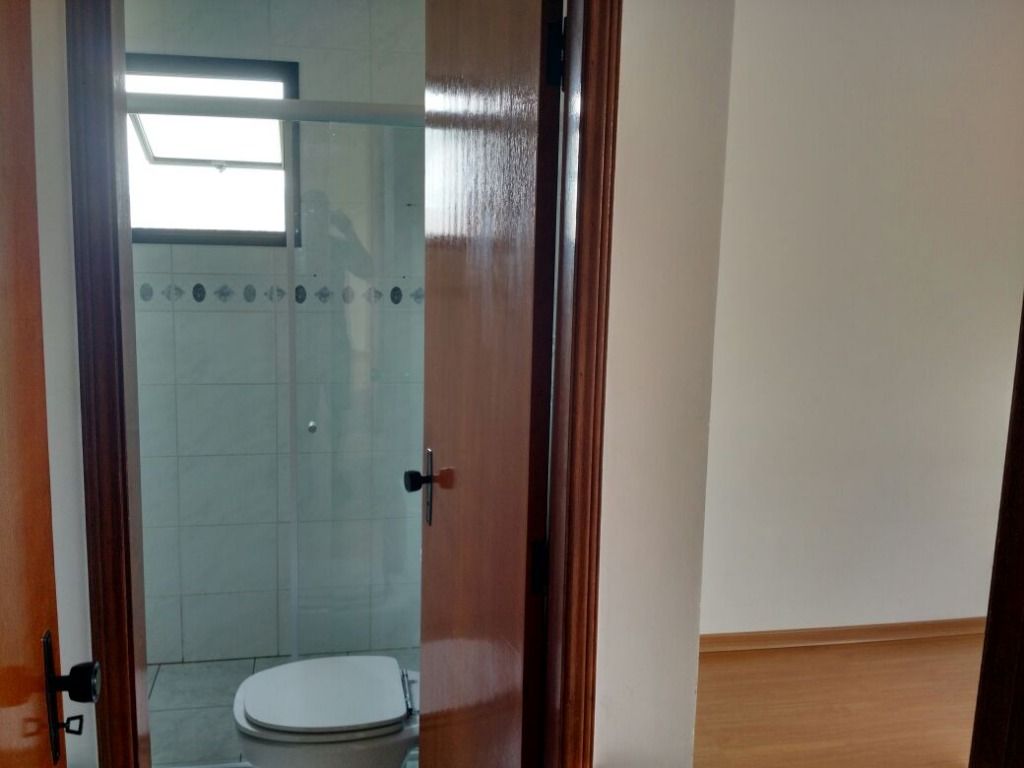 Apartamento à venda com 3 quartos, 73m² - Foto 11