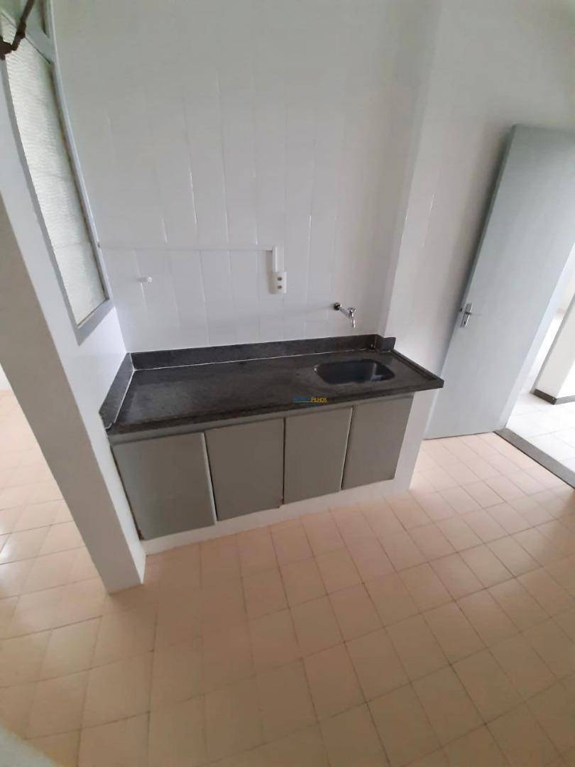 Apartamento à venda e aluguel com 2 quartos, 100m² - Foto 11