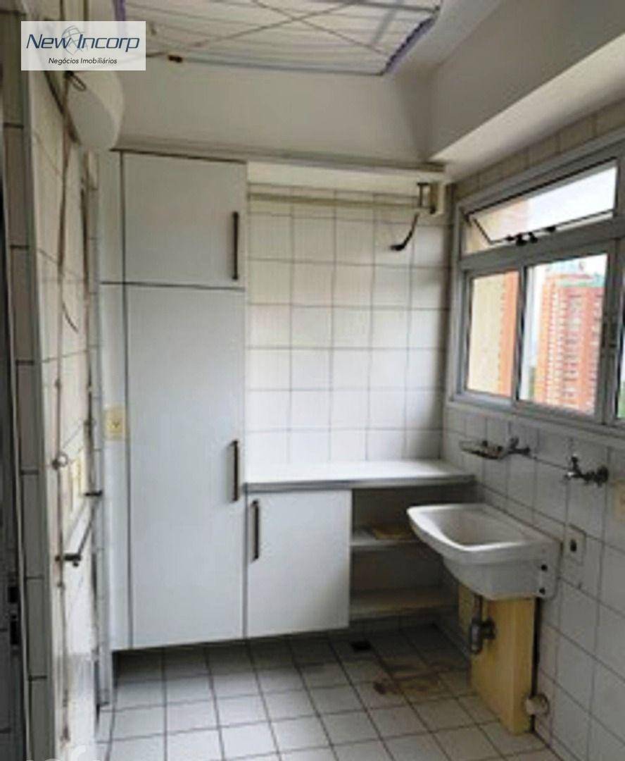 Apartamento à venda com 3 quartos, 130m² - Foto 6