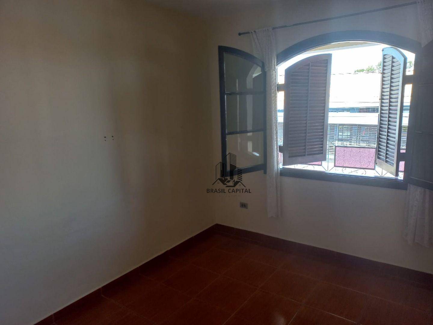 Sobrado para alugar com 3 quartos, 270m² - Foto 14