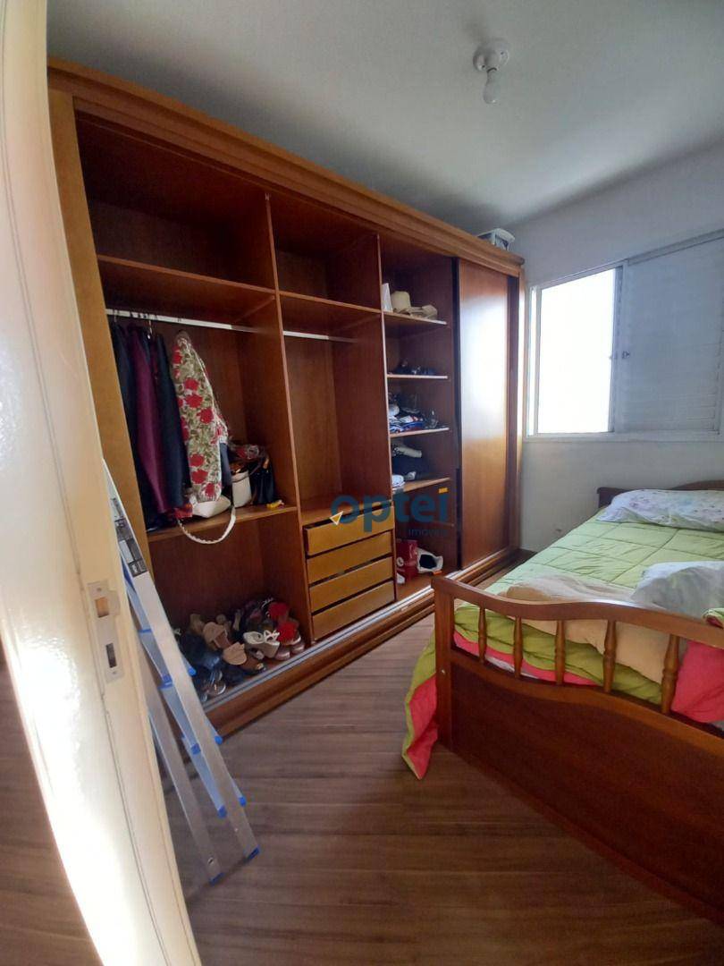 Apartamento à venda com 3 quartos, 76m² - Foto 19