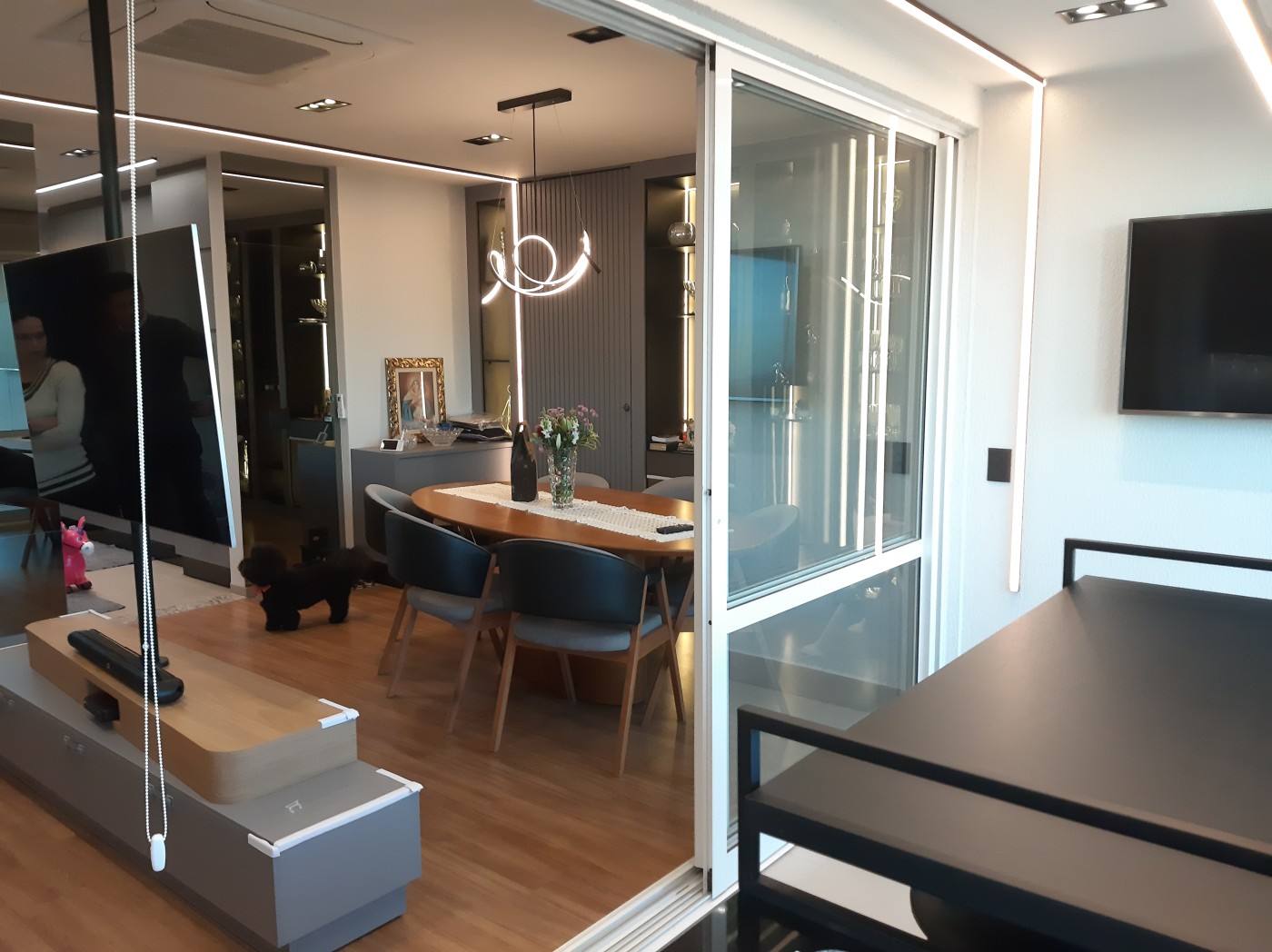 Apartamento à venda com 3 quartos, 119m² - Foto 3