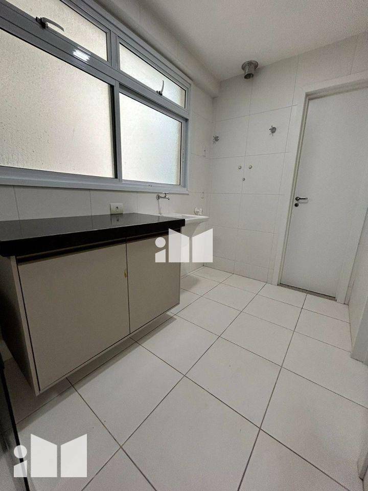 Apartamento à venda com 3 quartos, 96m² - Foto 13