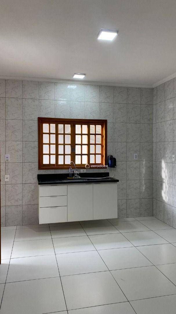 Casa à venda e aluguel com 3 quartos, 134m² - Foto 16