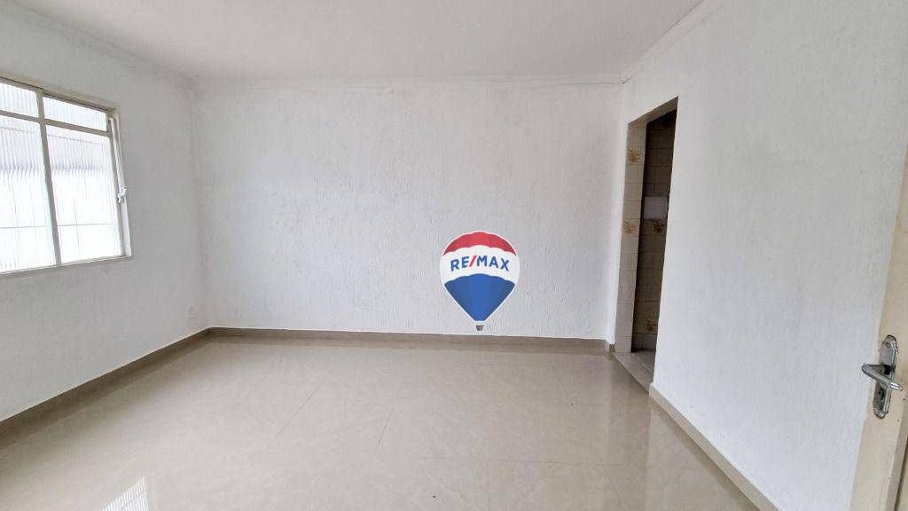 Casa para alugar com 2 quartos, 1M2 - Foto 6