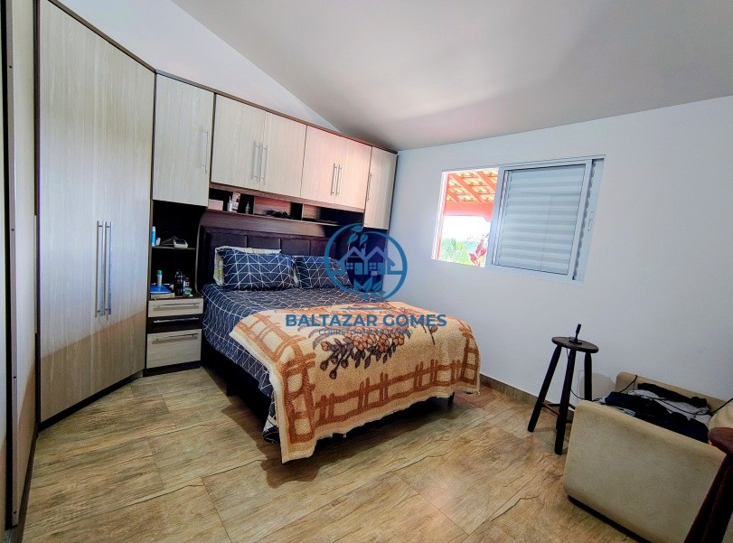 Chácara à venda com 7 quartos, 5000m² - Foto 12