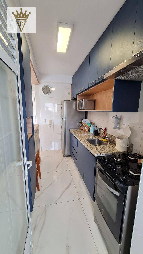 Apartamento à venda com 2 quartos, 69m² - Foto 9