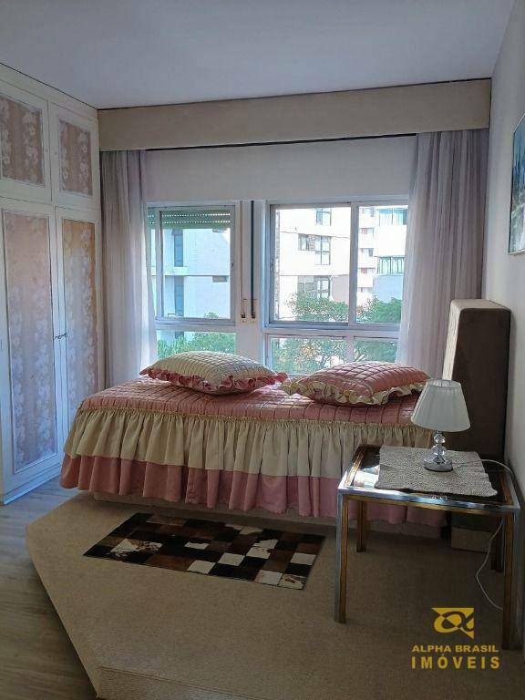 Apartamento à venda com 4 quartos, 347m² - Foto 9