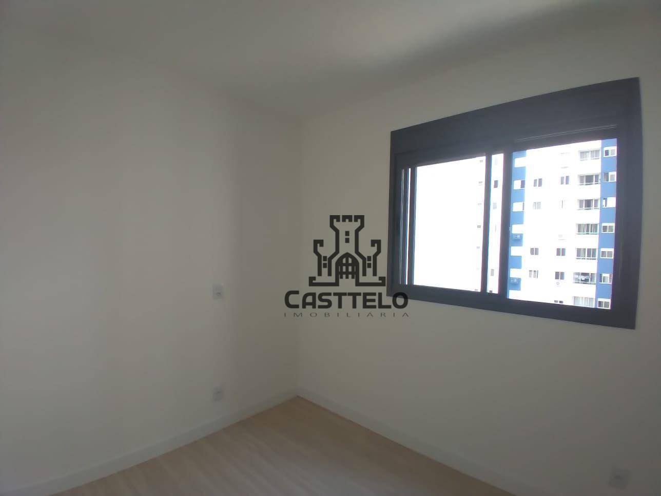 Apartamento à venda com 2 quartos, 70m² - Foto 14