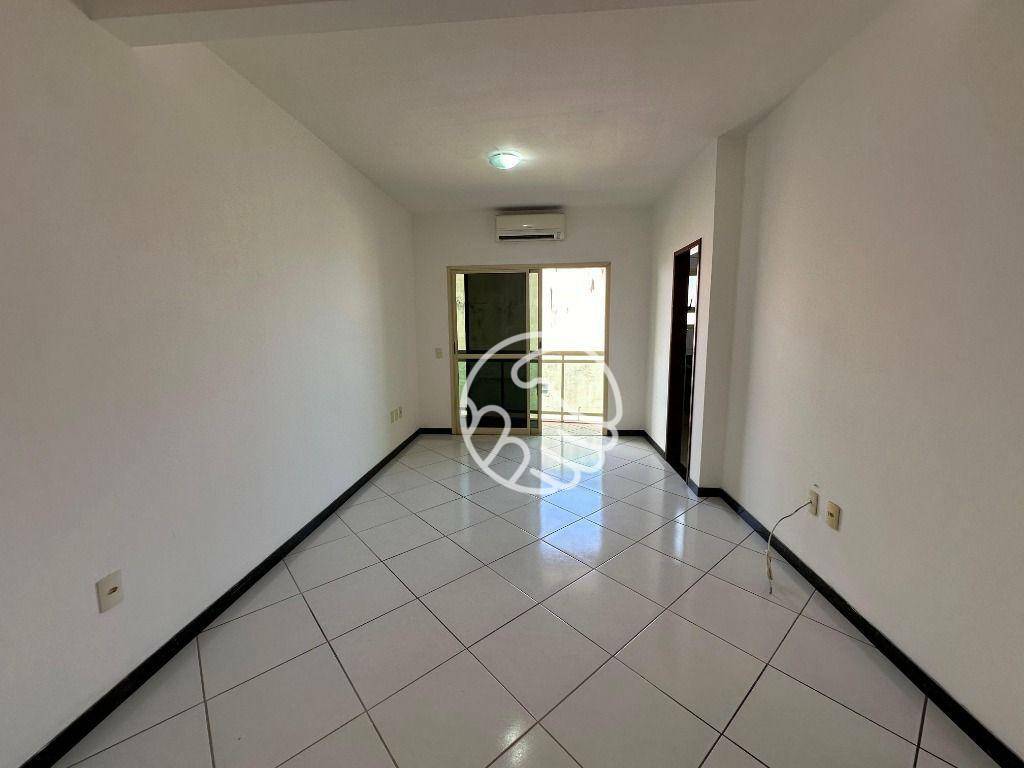 Casa à venda com 3 quartos, 120m² - Foto 8