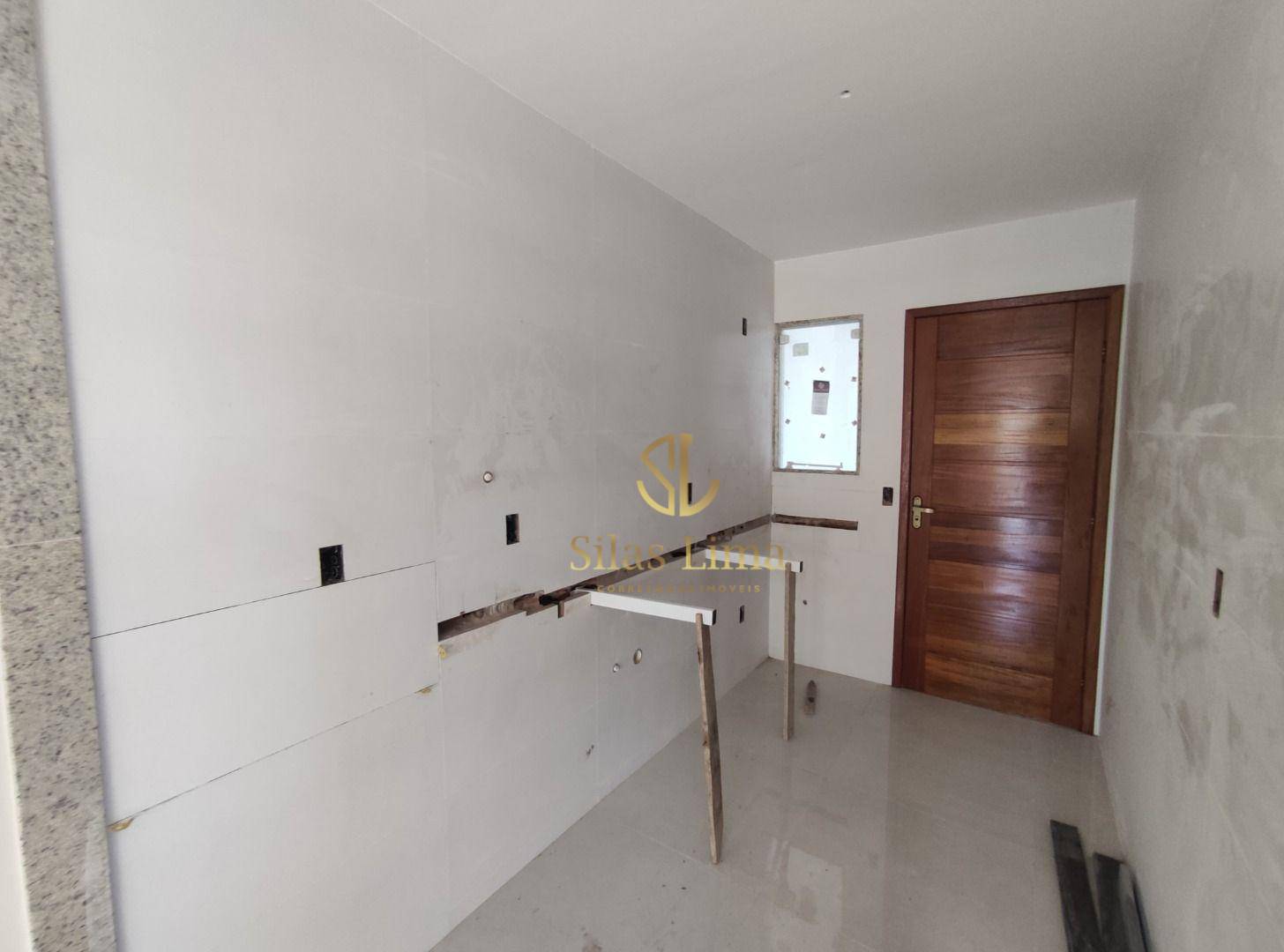 Casa à venda com 3 quartos, 85m² - Foto 11