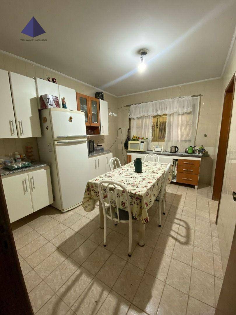Sobrado à venda com 3 quartos, 188m² - Foto 6