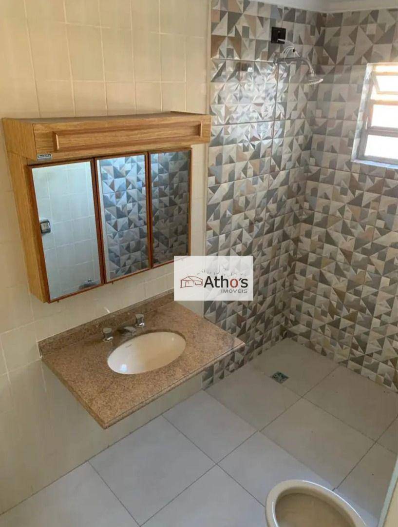 Casa à venda com 3 quartos, 185m² - Foto 4