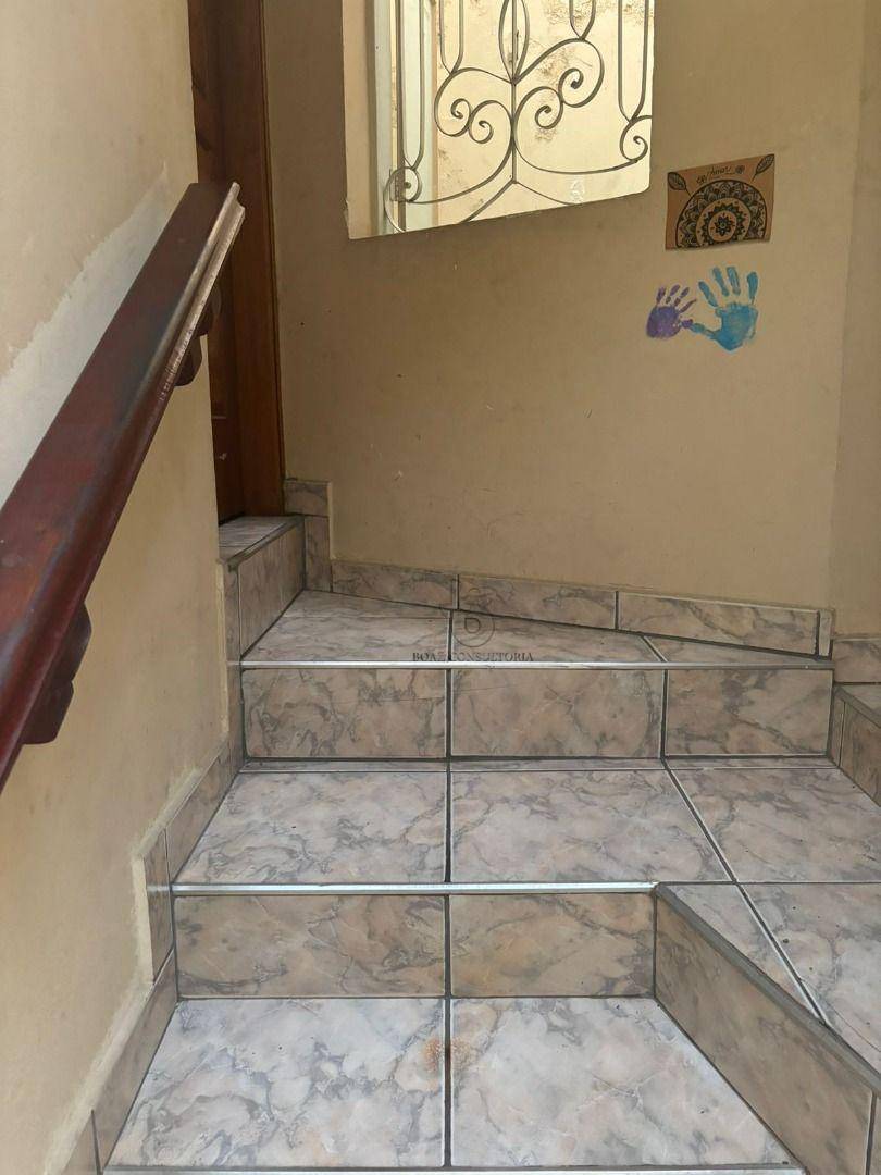 Sobrado à venda com 3 quartos, 300m² - Foto 22