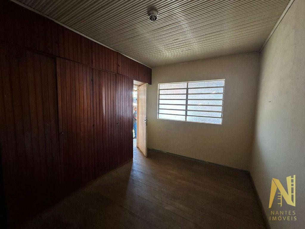 Casa à venda com 3 quartos, 260m² - Foto 17