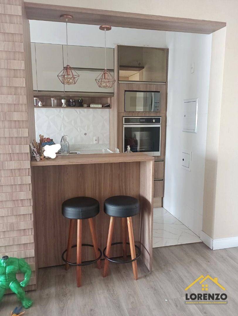 Apartamento à venda com 2 quartos, 77m² - Foto 8