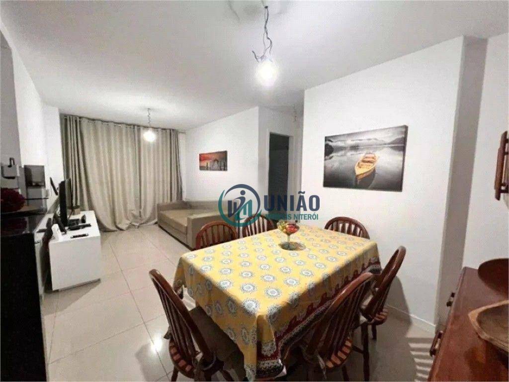 Apartamento à venda com 2 quartos, 80m² - Foto 3