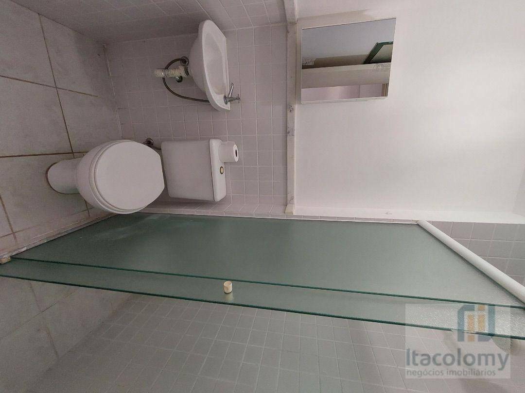 Casa de Condomínio para alugar com 3 quartos, 180m² - Foto 31