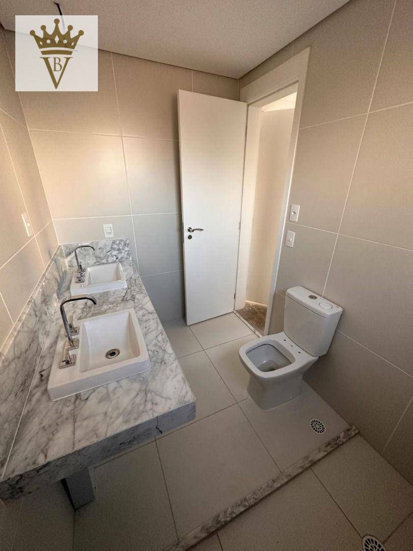 Apartamento à venda com 4 quartos, 156m² - Foto 8