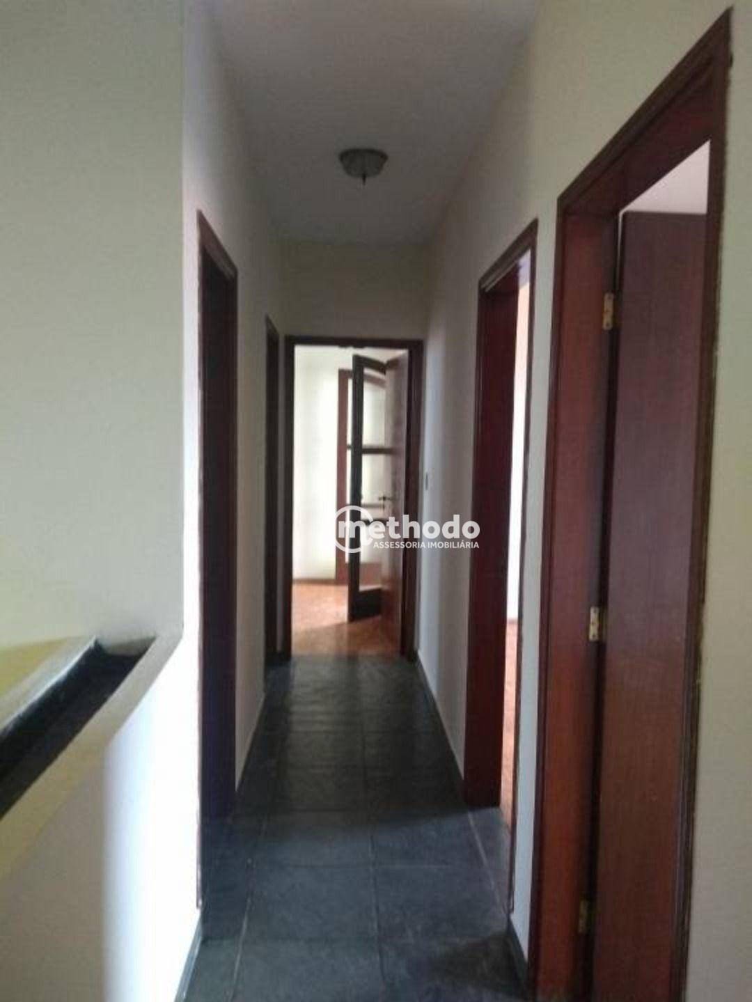 Casa à venda com 5 quartos, 300m² - Foto 5