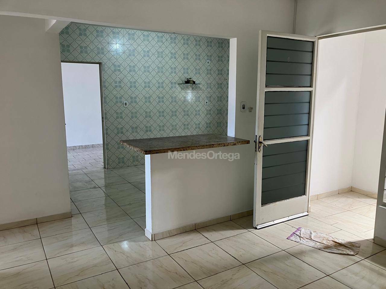 Casa para alugar com 2 quartos, 163m² - Foto 6