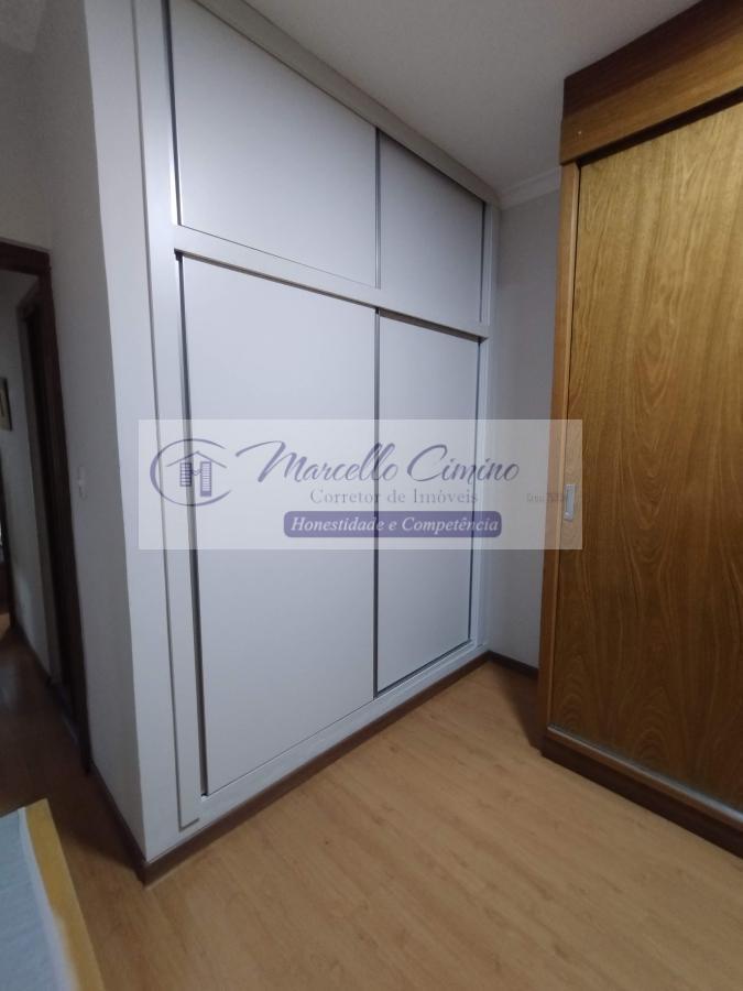 Apartamento à venda com 2 quartos, 70m² - Foto 7