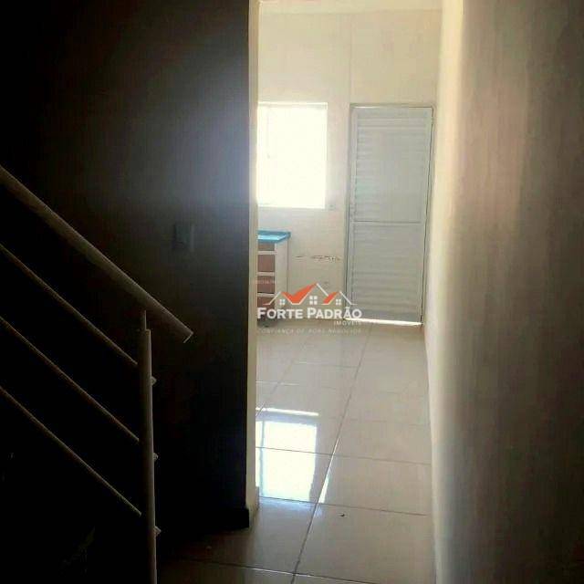 Sobrado à venda com 2 quartos, 42m² - Foto 6
