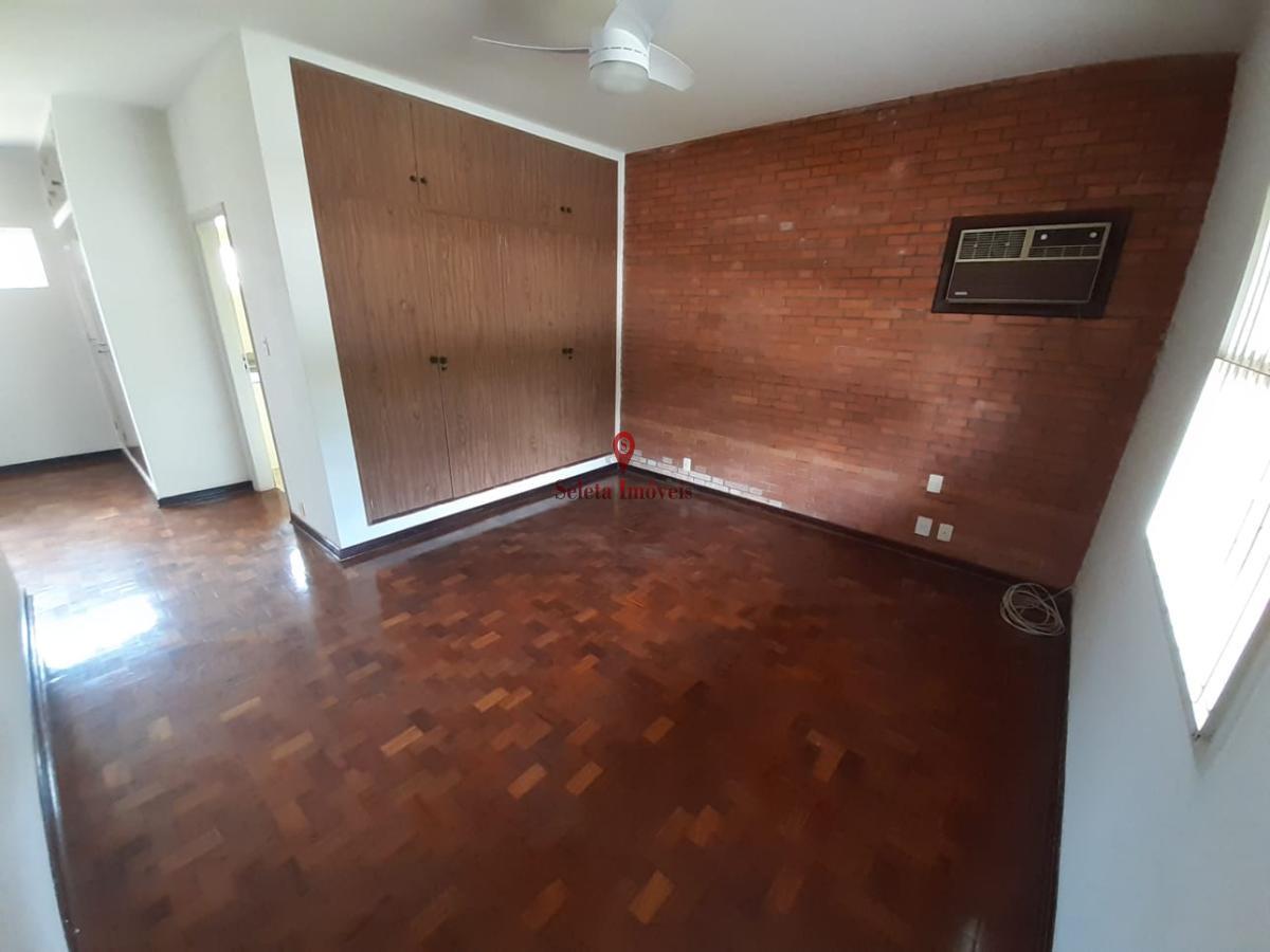 Casa à venda com 3 quartos, 450m² - Foto 27