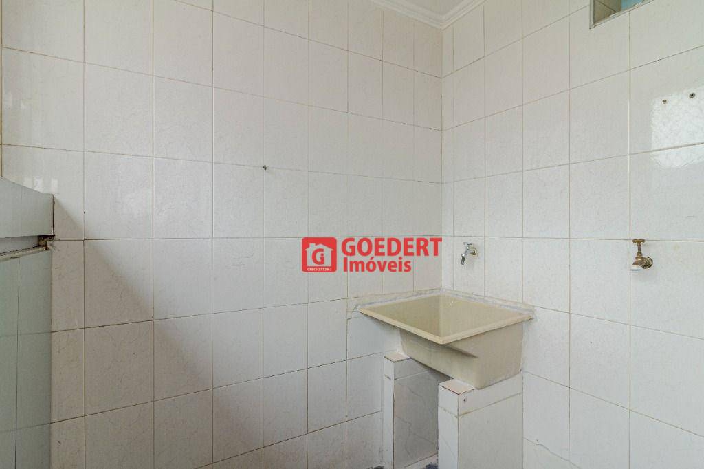 Apartamento à venda com 3 quartos, 58m² - Foto 17