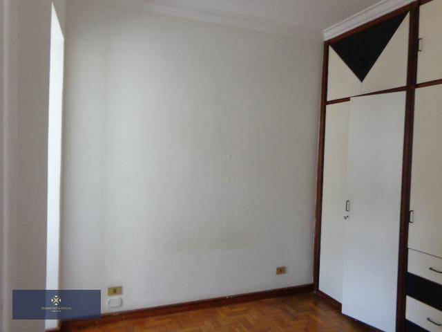 Apartamento à venda com 2 quartos, 70m² - Foto 29