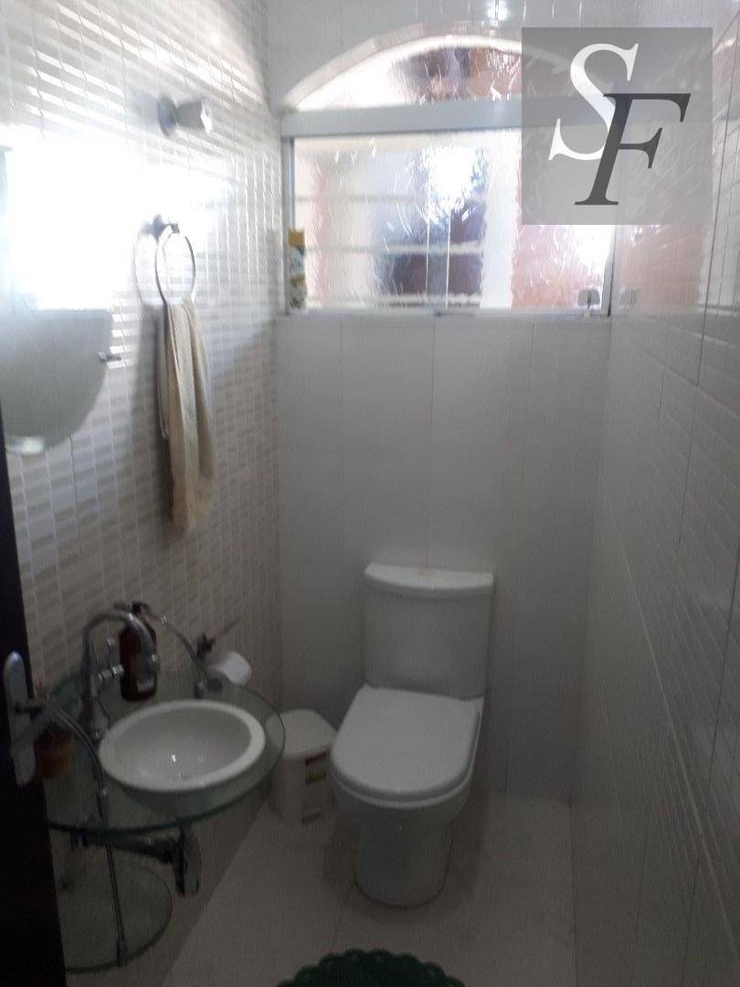 Sobrado à venda com 3 quartos, 185m² - Foto 6