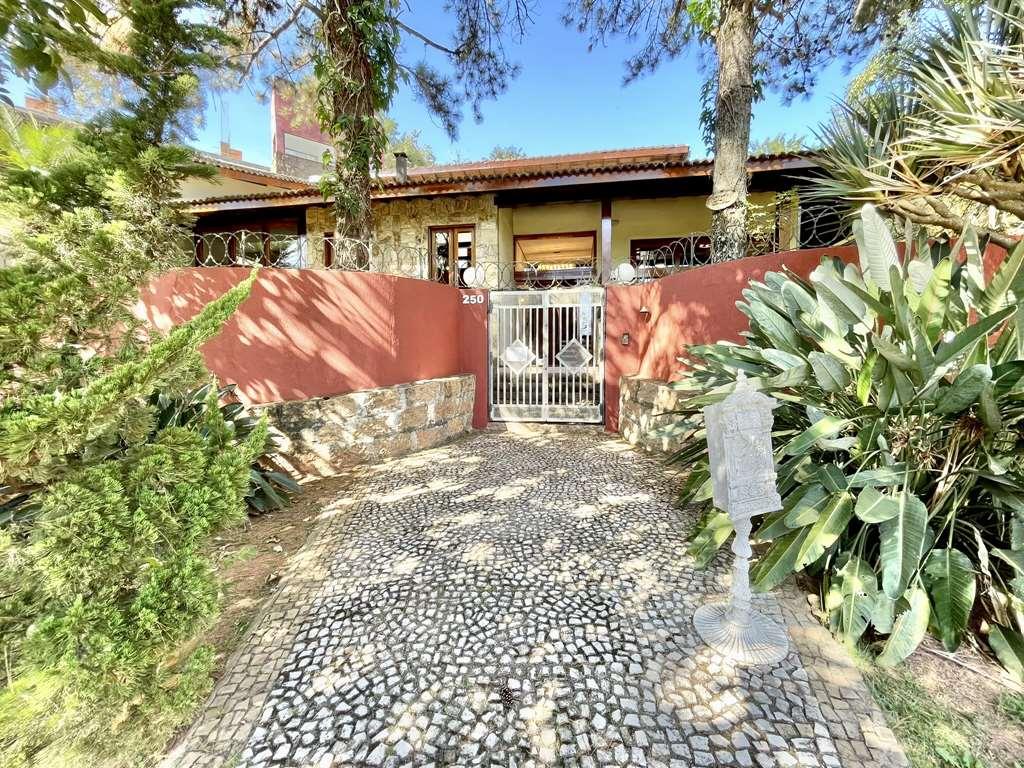 Casa à venda com 5 quartos, 1580m² - Foto 5