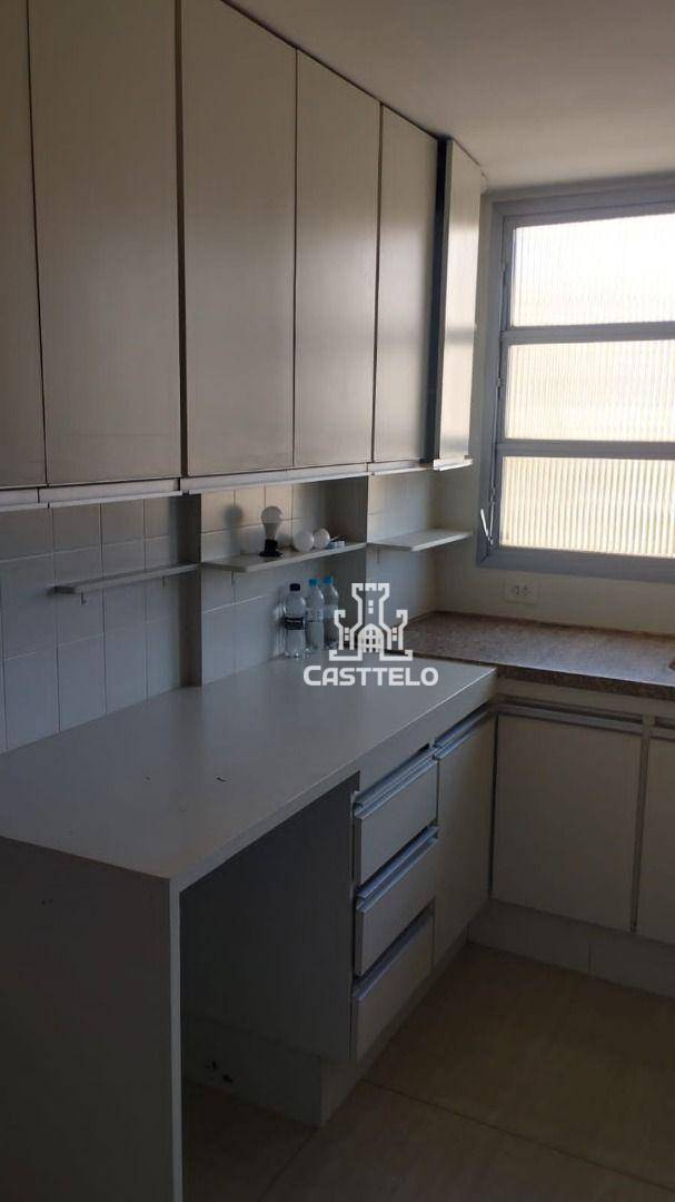 Apartamento à venda com 4 quartos, 135m² - Foto 2